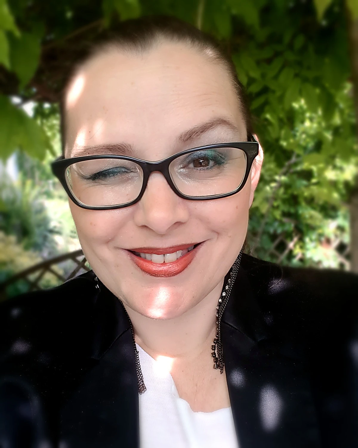 Szujó Betti, Család- és párterapeuta